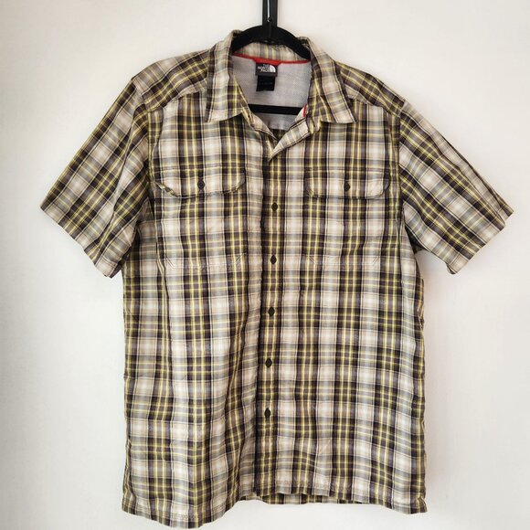 The North Face TNF Green Plaid Short Sleeve Button Down Shirt Hiking Camping L - Picture 1 of 8